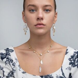 Grainne Morton Hand Necklace